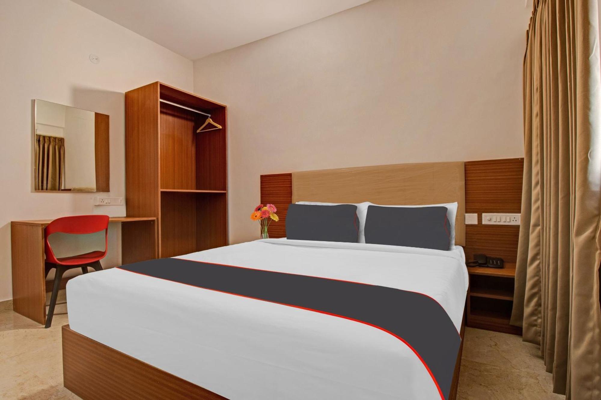 Super Collection O Petals Otium Business Hotel Bangalore Luaran gambar